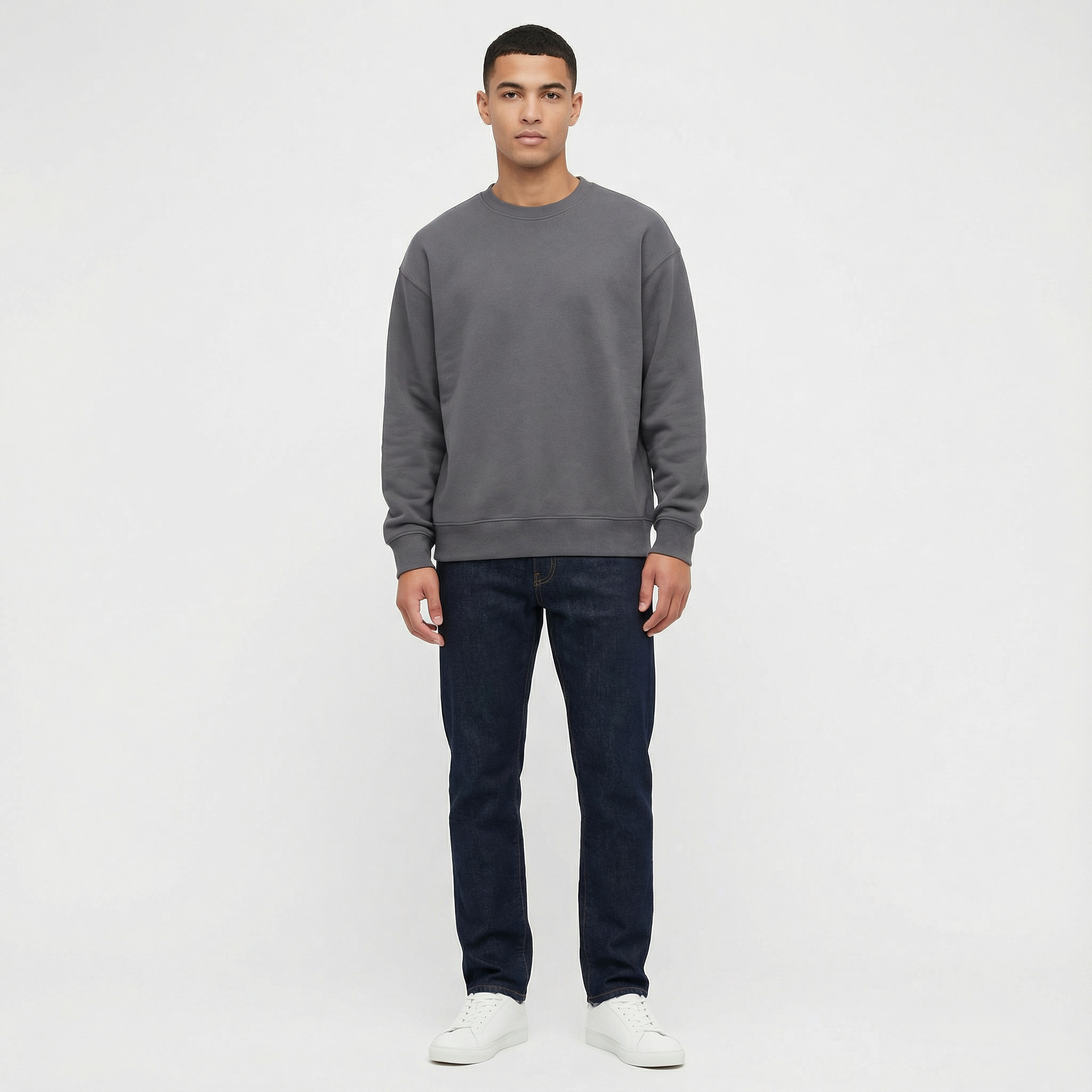 Modern Essential Heavyweight Sweatshirt – Charcoal Grey | Mavro Trend